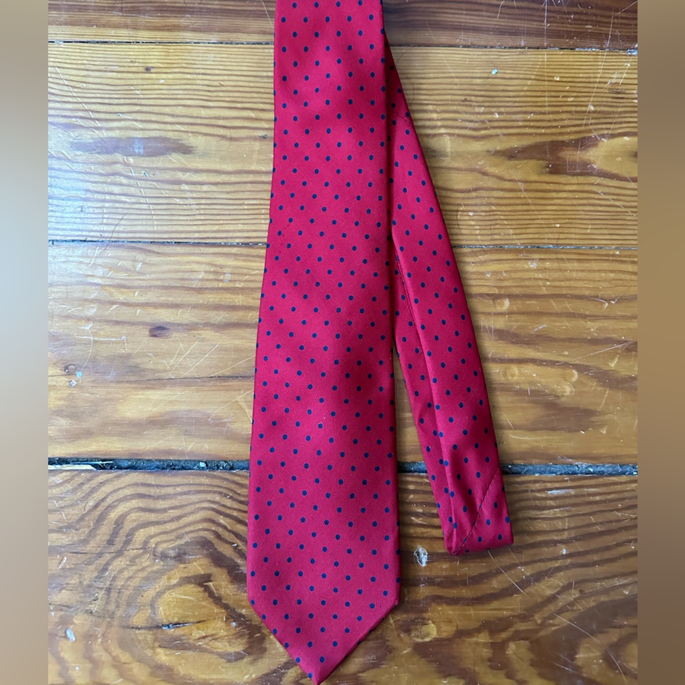 ✨Like New Robert Talbott Red Dot Tie